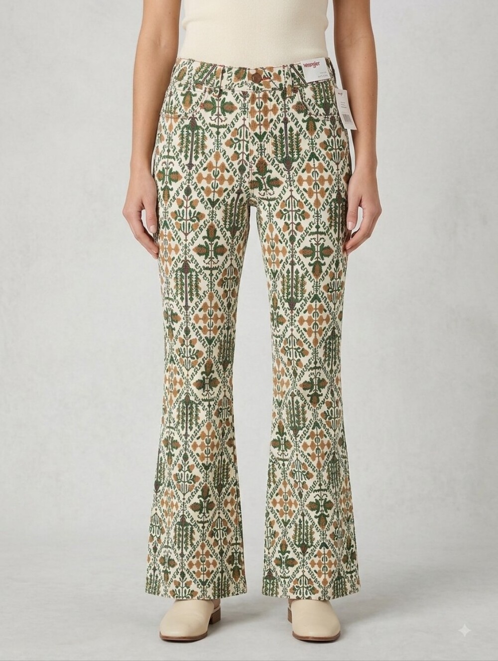 Wrangler Fierce High Rise Flare Jeans 8 Green Vintage Garden NWT